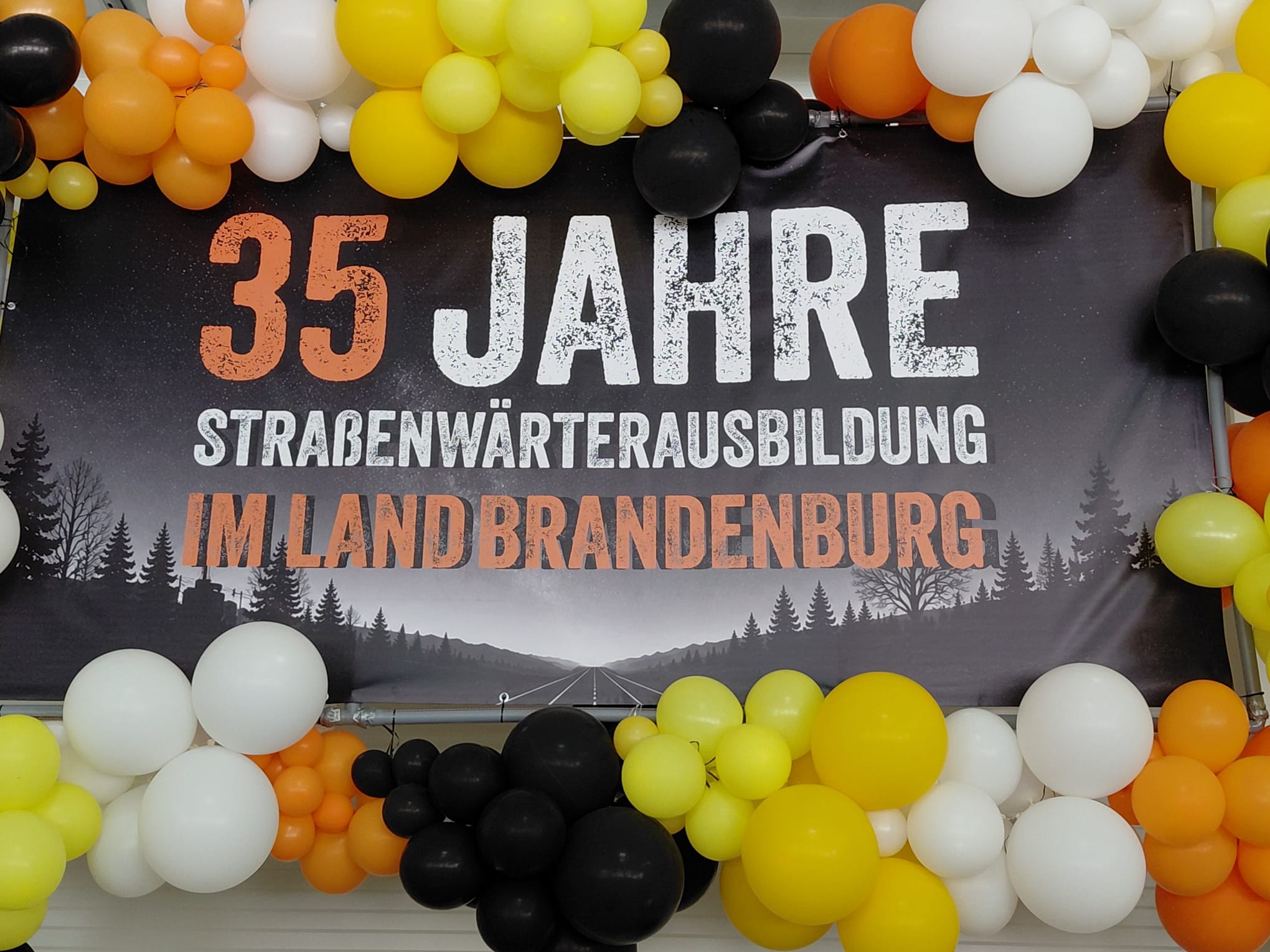 35 Jahre Straßenwärterausbildung in Brandenburg – Start ins Berufsleben für 24 junge Menschen